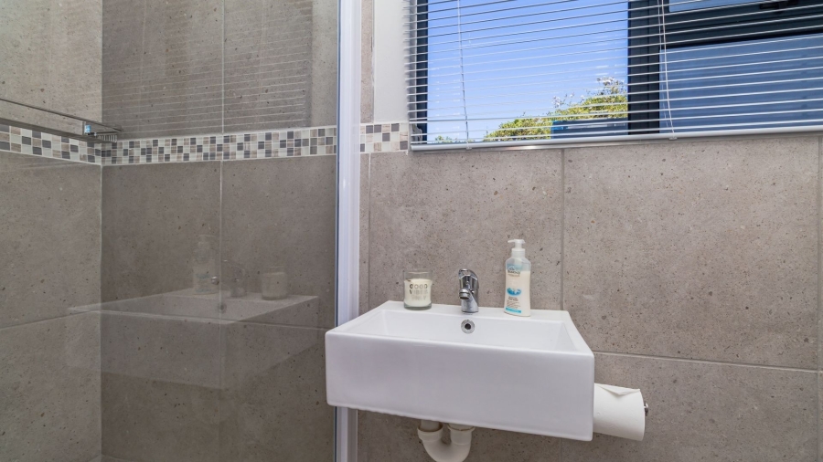 4 Bedroom Property for Sale in Kanonkop Western Cape